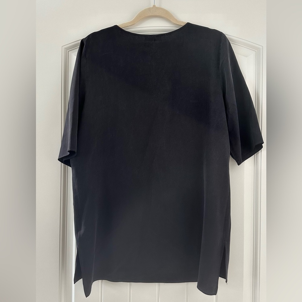 Equipment Black V-Neck Silk Blouse - Picture 2 of 5